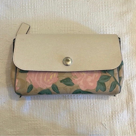 COACH RUBY NWT Camo Rose Reverse Crossbody. Hard to find pattern - Picture 3 of 10